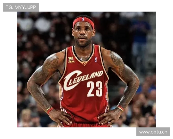 刷到勒布朗·詹姆斯晒家照，鞋柜一排看着比我房租还贵，我先闭嘴